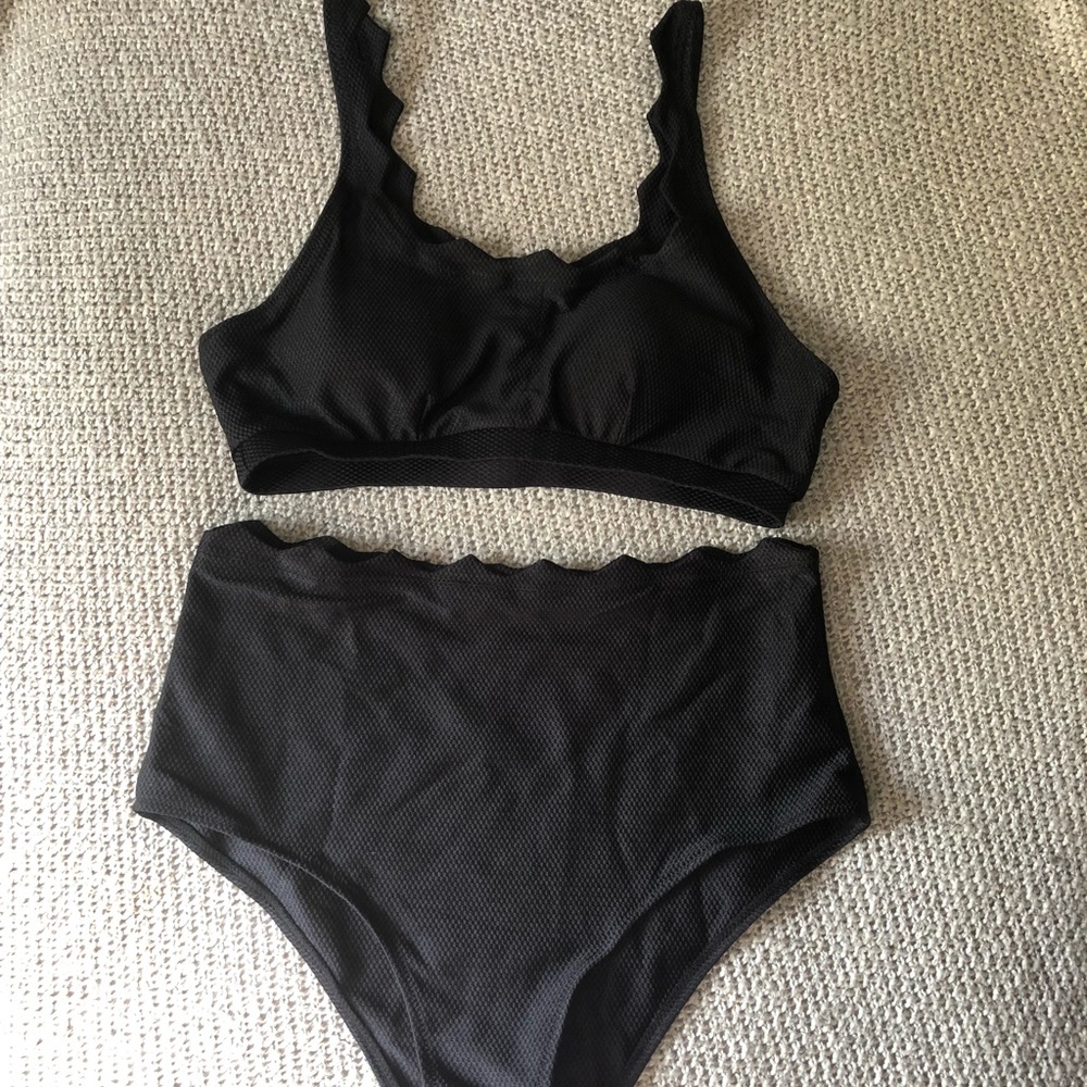 NWT high waisted black bikini by Cupshe